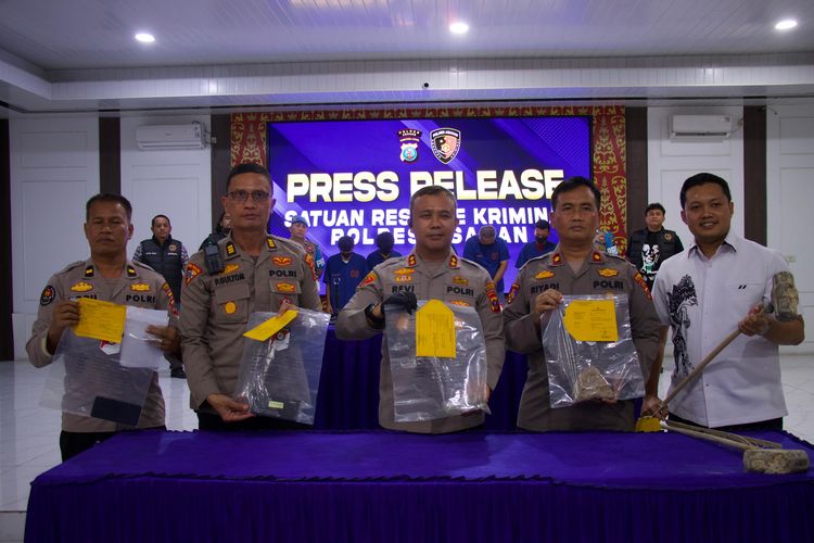 Geng Motor di Asahan Serang Warga Pakai Molotov, 5 Orang Ditangkap 