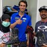 Cerita Warga Bandung yang Dapat Sepatu dari Pebalap MotoGP
