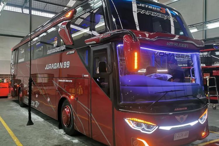 Bus pariwisata baru PO Juragan99