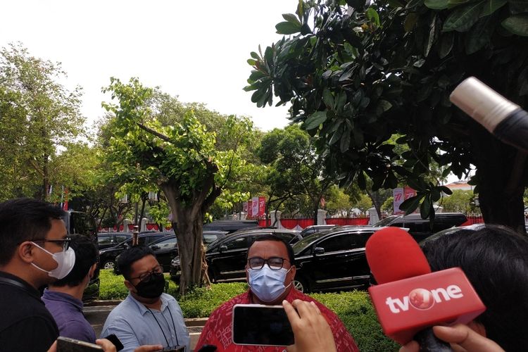 Relawan Presiden Joko Widodo yang juga Ketua Dewan Pengarah Musyawarah Rakyat (Musra) Andi Gani Nena Wea di Kompleks Istana Kepresidenan, Jakarta, Senin (8/8/2022). 