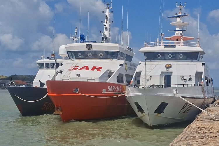 Gelombang 3 Meter, Pencarian Korban KMP Mutiara Sentosa 2 Dihentikan Sementara