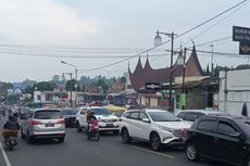 Macet Sepanjang 15 Km di Puncak, Kendaraan Mengular Sampai Istana Cipanas