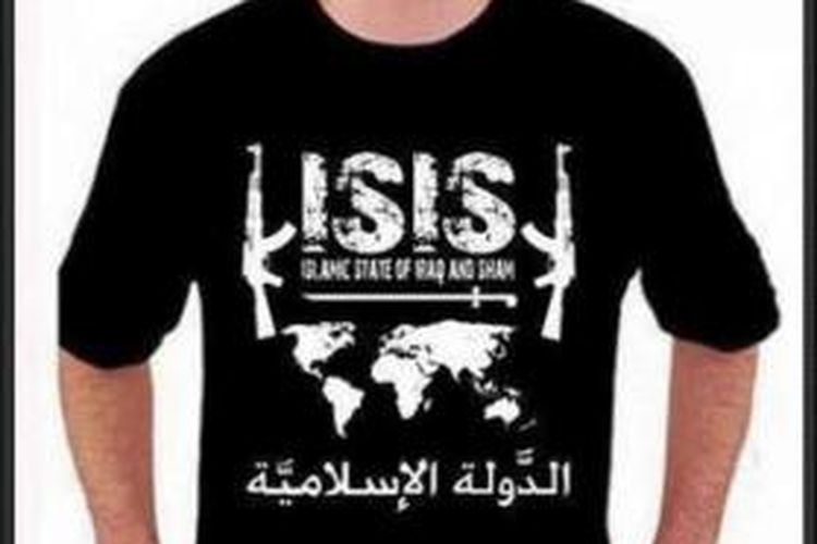 Salah satu model kaos dengan desain slogan ISIS yang dijual salah satu toko online Indonesia.