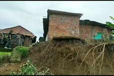 Takut Rumah Ambruk karena Abrasi, Warga Sering Tak Tidur