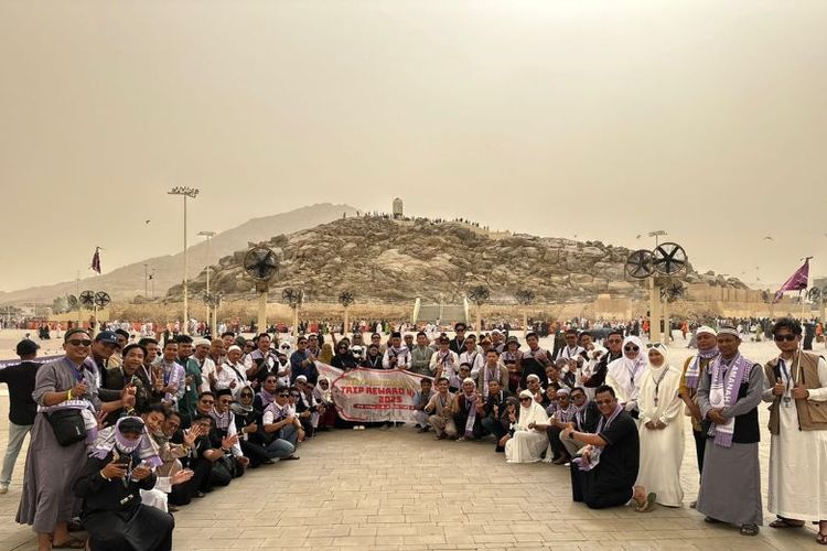 Sejak 2019 hingga 2025, total sudah ada 265 karyawan diberangkatkan umrah sebagai bentuk penghargaan atas prestasi terbaik mereka. 