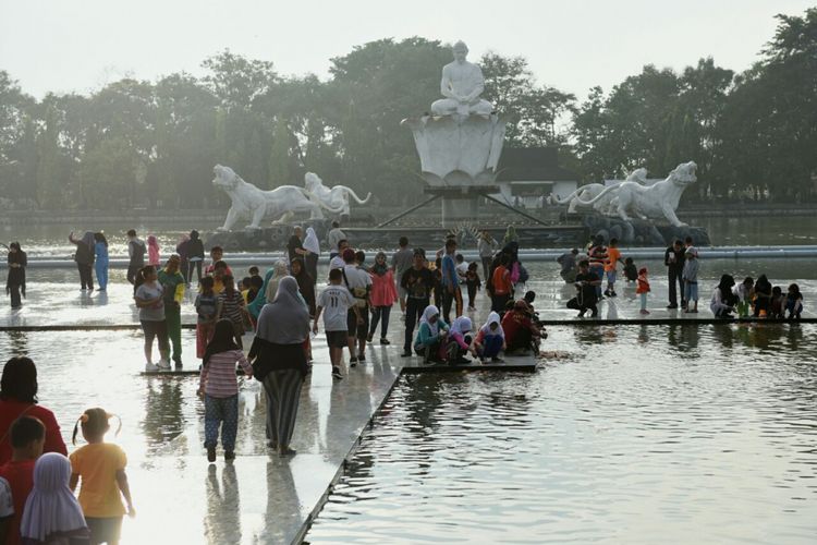 Situ Buleud kini menjadi sangat indah sehingga wajar banyak wisatawan dari beberapa daerah Jakarta, Bandung, Sumatera, bahkan Papua ingin melihatnya.