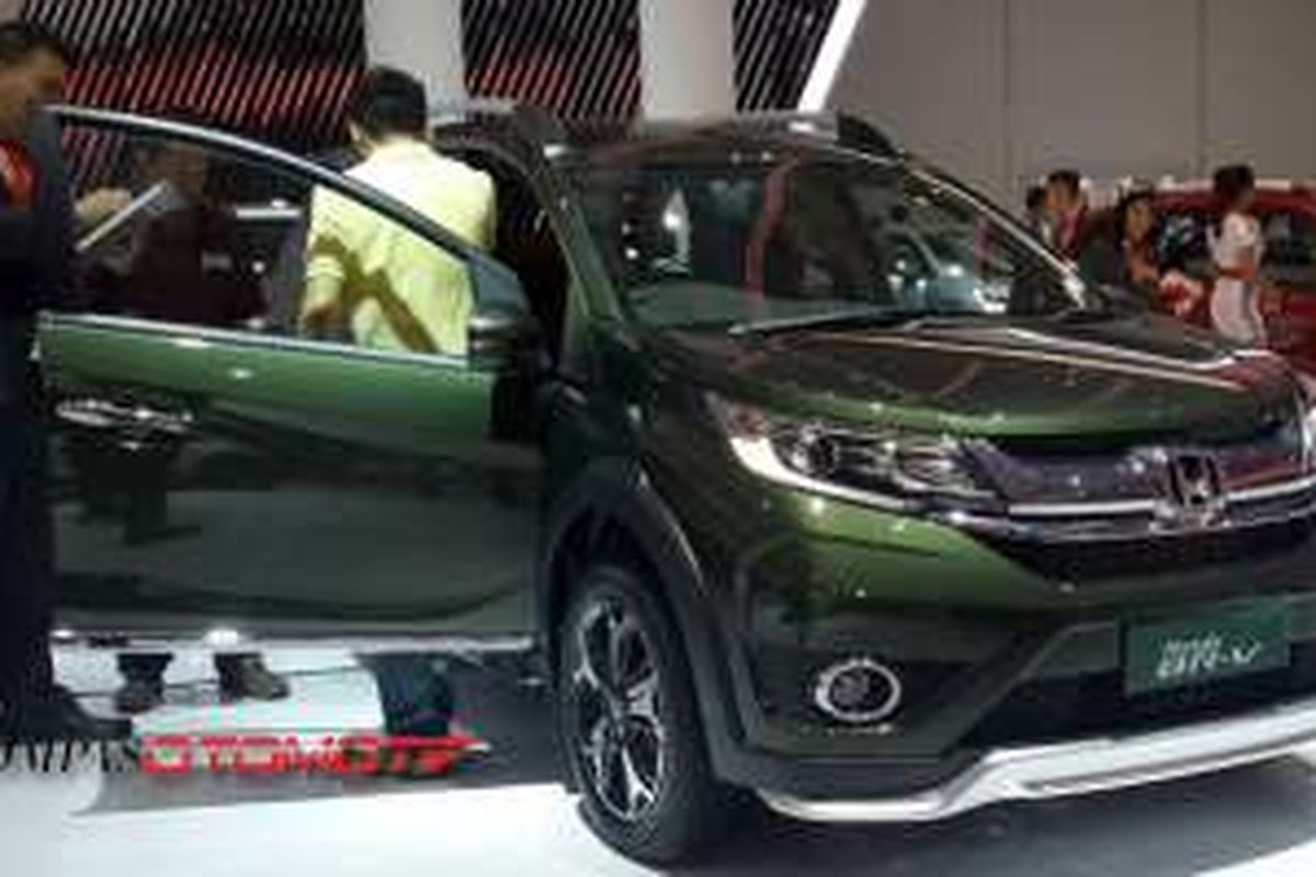 Honda BR-V di GIIAS 2016, banyak program promo buat keuntungan konsumen.