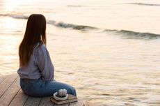 Sampah Menggunung di Depan Puskesmas Serpong 1, Warga Keluhkan Bau Menyengat