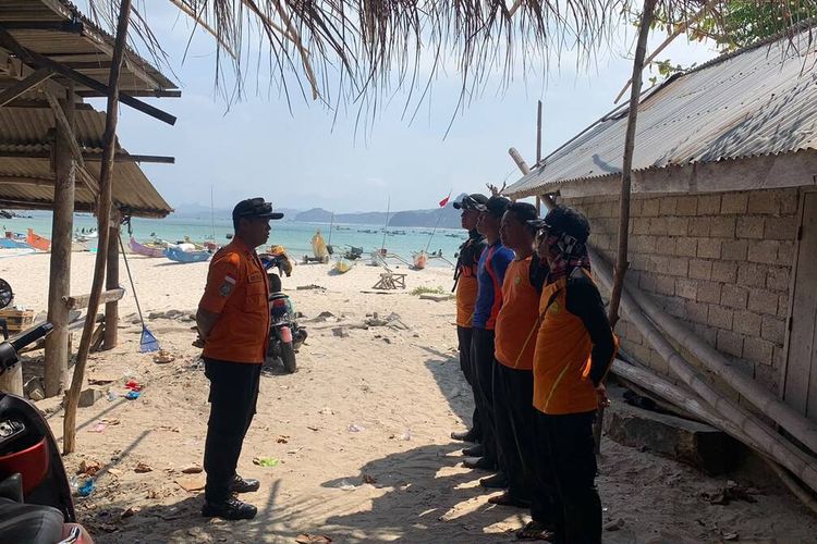 Wisatawan Tewas Terjatuh saat Swafoto di Tebing Pantai Semeti Lombok