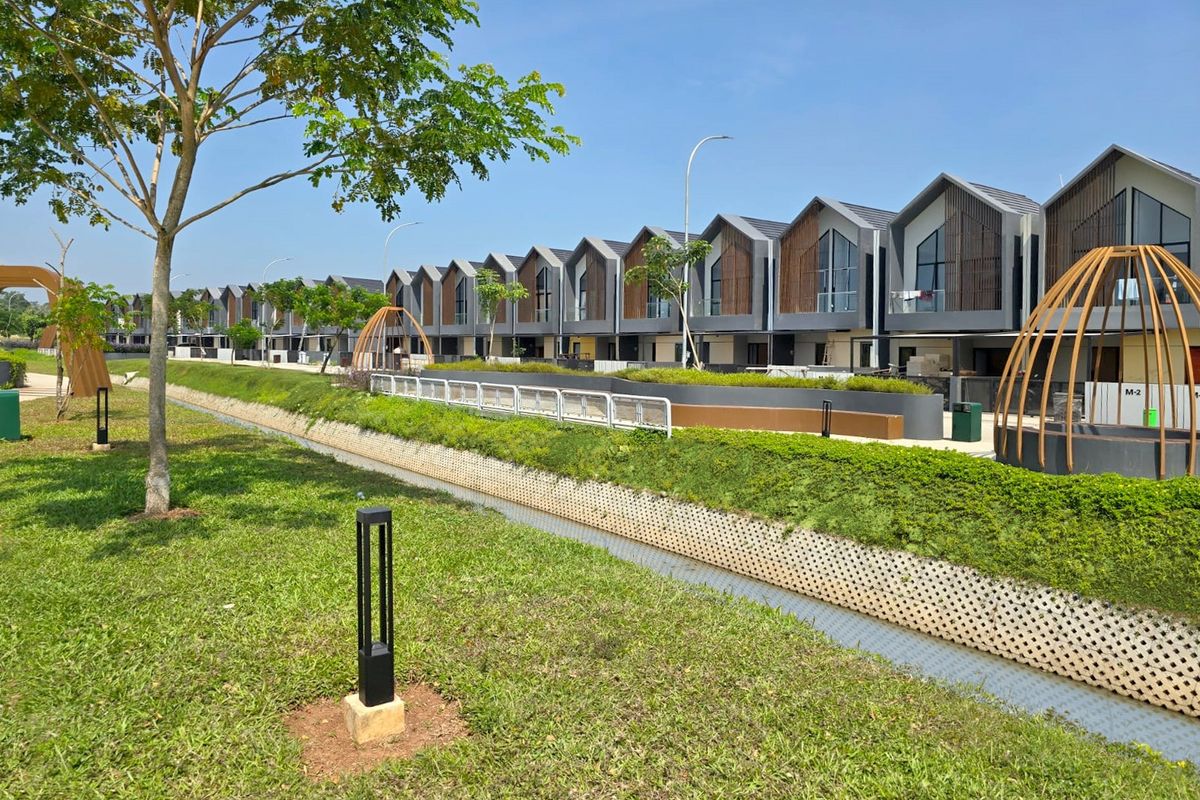 Proyek garapan Dwicitra Land yakni Grand Tenjo Residence di Kecamatan Tenjo, Kabupaten Bogor.