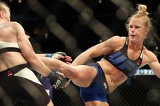 Holly Holm Ingin Hadapi Amanda Nunes