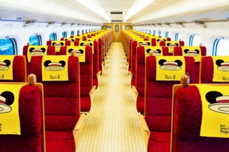 Mickey Mouse Shinkansen.