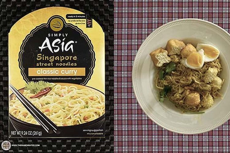 Simply Asia Singapore Street Noodles Classic Curry, mi instan dengan peringkat terbawah di dunia. 