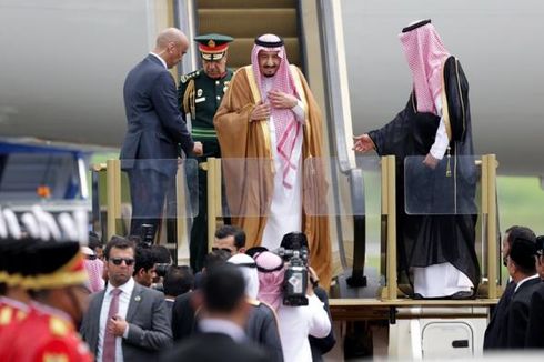 Foto Kedatangan Raja Salman di Bandara Halim