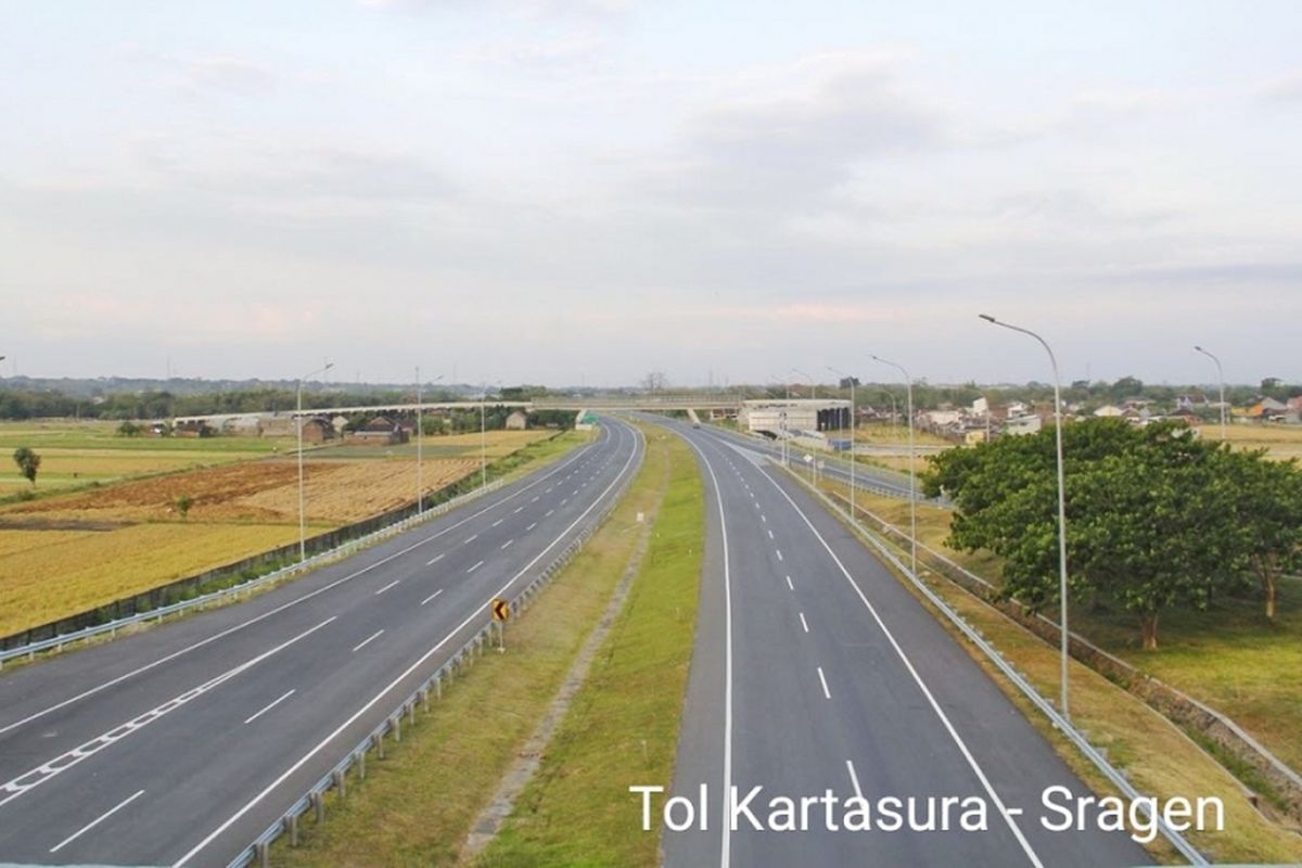Jalan Tol Kartasura - Sragen di Jawa Tengah.