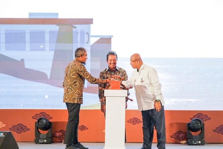 Menteri Kelautan dan Perikanan (Menteri KP) Sakti Wahyu Trenggono membuka Rapat Kerja Teknis (Rakernis) Direktorat Jenderal Perikanan Tangkap (DJTP) di Semarang, Jawa Tengah (Jateng), Senin (20/3/2023). 