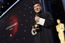 Jackie Chan Mendapat Piala Oscar Kehormatan