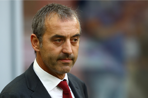 Fans AC Milan Tak Simpati Mendengarkan Marco Giampaolo