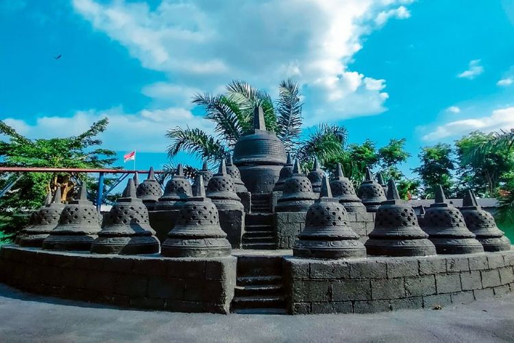 Salah satu atraksi wisata di Sindu Kusuma Edupark, Yogyakarta (http://kusuma-edupark.com/).