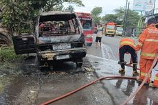 Mobil di Gresik Ludes Terbakar Saat Diperbaiki