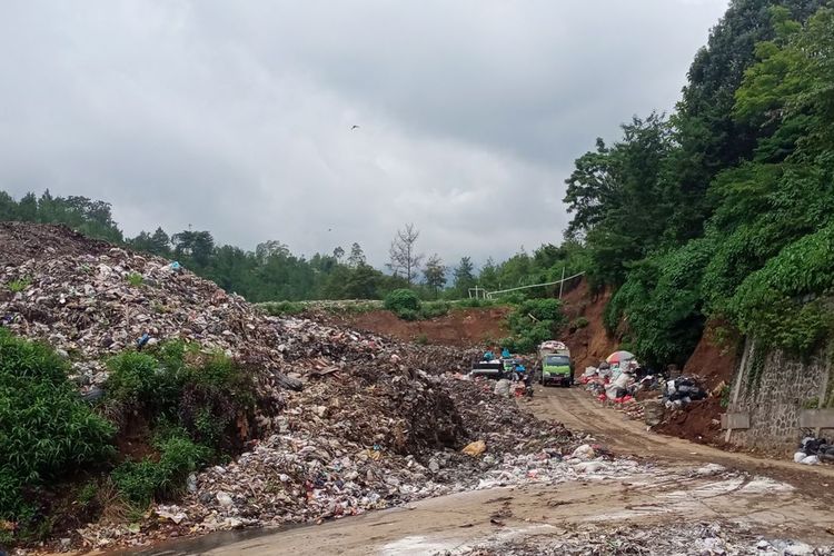 Kondisi TPA Tlekung di Desa Tlekung, Kota Batu, Jawa Timur beberapa waktu lalu.