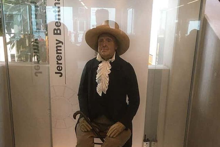 Tokoh pengacara  dan filsuf Inggris, Jeremy Bentham. [Wikimedia Commons Via Medium.com]