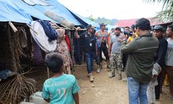 Hari ke-20 Banjir Aceh Timur, Ribuan Pengungsi Masih Bertahan di Tenda Terpal, Krisis Air Bersih