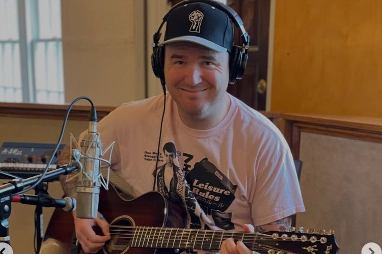 Gitaris New Found Glory, Chad Gilbert Meninggal Dunia