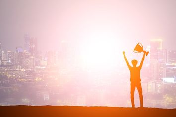 5 Cara Menjadi Orang Sukses yang Bisa Kamu Terapkan Mulai Sekarang