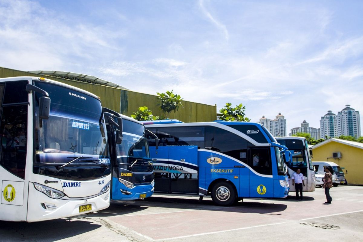 Bus Damri