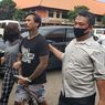 Dengan Tangan Diborgol, Ini Pesan Jerinx Sebelum Ditahan di Rutan Polda Bali
