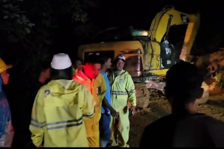 Lokasi kajadian yang menyebabkan 5 mobil tertimbun longsor di Taput, Sabtu (3/2/2024)
