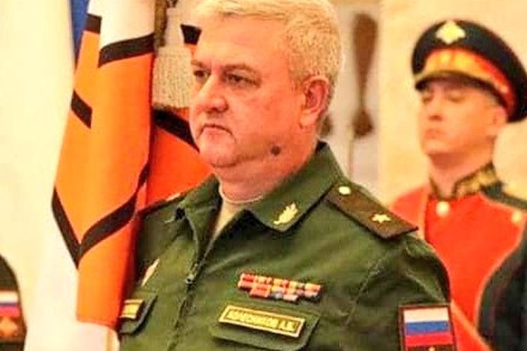 Mayor Jenderal Andrei Kolesnikov dari Angkatan Darat Gabungan ke-29 menjadi korban perang terbaru pada Jumat (11/3/2022), menurut pengumuman pemerintah Ukraina.
