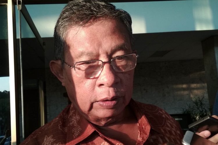 Menteri Koordinator Perekonomian RI, Darmin Nasution Ketika Ditemui di Kantornya, Jakarta, Jumat (9/6/2017).