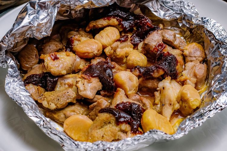 4 Makanan Ini Sebaiknya Tidak Dibungkus Aluminium Foil, Ini Alasannya
