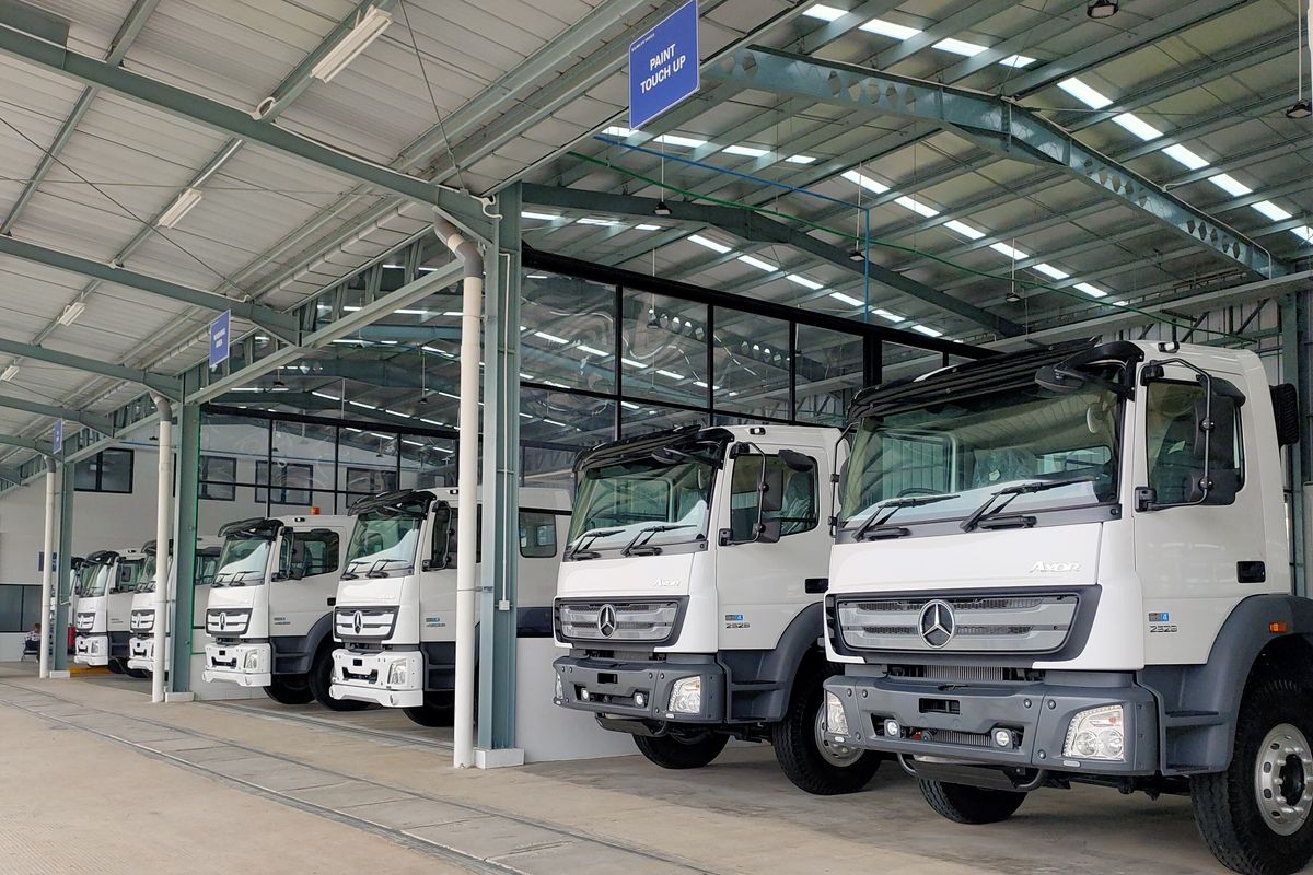 Pabrik Daimler Truck di Cikarang