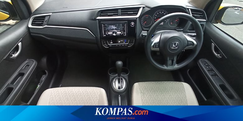 Interior brio satya shop e cvt 2020