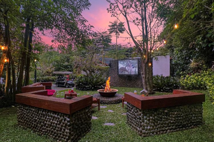 Fasilitas firepit di Presidential Villa 

