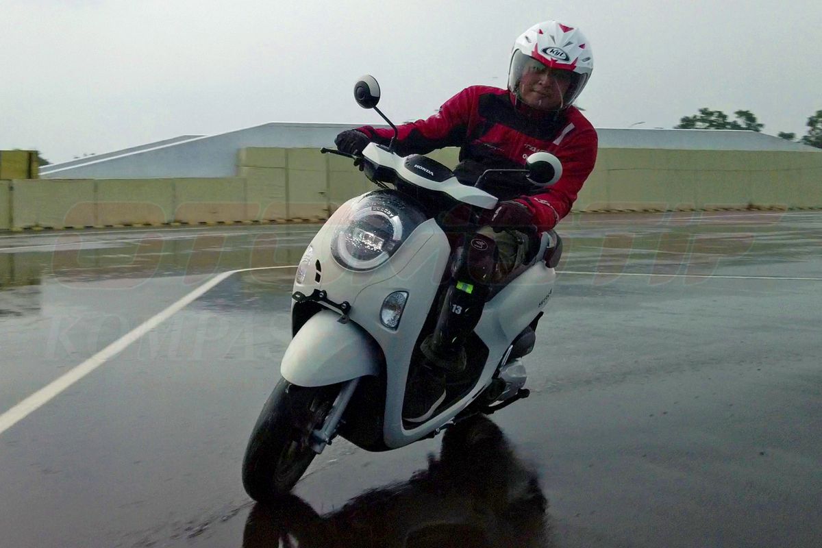 Honda Scoopy model baru