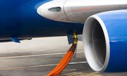 Limbah Cair Sawit dari RI Diterima sebagai Bahan Bakar Pesawat Berkelanjutan