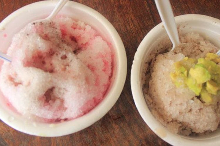 Es Bun Tin menjadi kedai es yang paling ramai di Pasar Lama Tangerang
