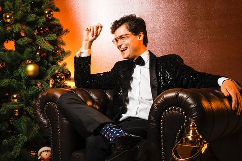 Dennis van Aarssen, Jawara The Voice Holland 2019 Sambut Natal dengan Album Baru