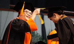 Unika Atma Jaya Wisuda 1.211 Mahasiswa, Rektor: Semoga Dapat Berkontribusi untuk Tuhan dan Tanah Air