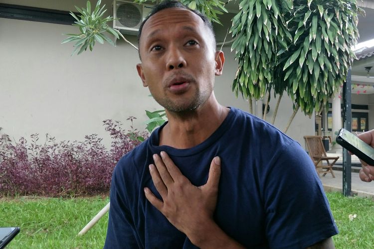 Oka Tripambudi, pelatih CrossFit mendiang Ashraf Sinclair saat ditemui di tempat latihan biasanya di kawasan Pejaten Barat, Jakarta Selatan, Selasa (18/2/2020)(KOMPAS.com/ MELVINA TIONARDUS
