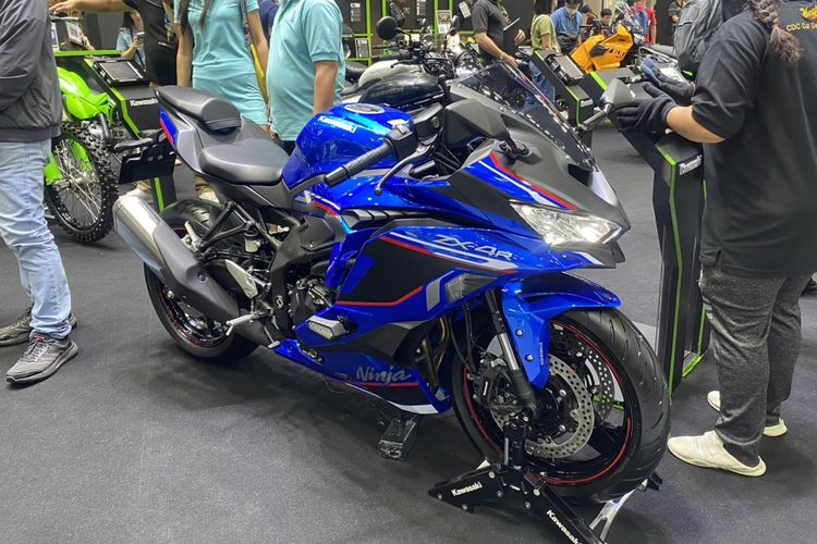 Kawasaki Ninja ZX-4R di Thailand International Motor Expo 2023