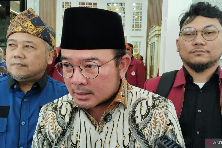 Penataan Kabel Optik Semrawut di Palembang Tak Gunakan APBD