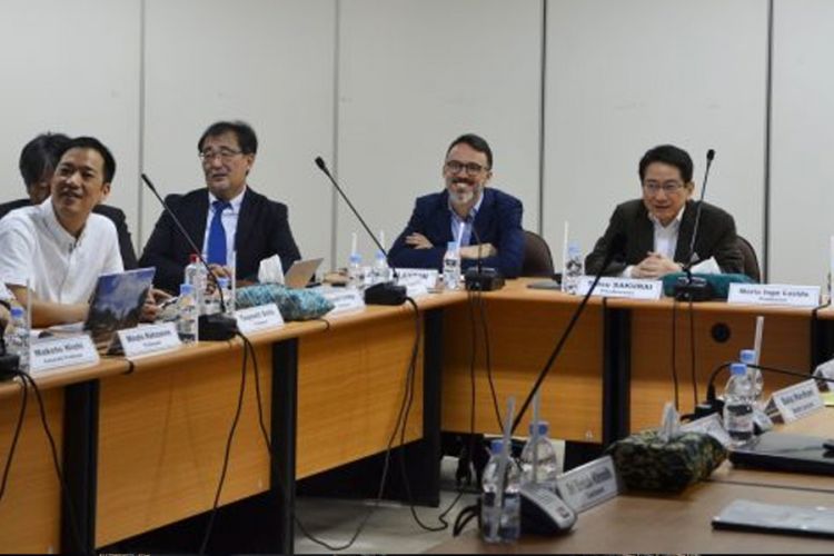 Sejumlah profesor dari Universitas Airlangga (Unair) dan Jepang menggelar diskusi interaktif di Lembaga Penyakit Tropis (LPT) atau Institute of Tropical Disease (ITD), Surabaya, Selasa (8/1/2019).
