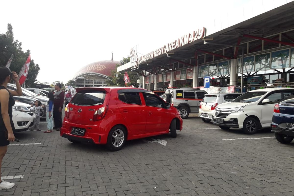 Kondisi rest area KM 429 Tol Semarang-Solo, Jumat (31/5/2019)