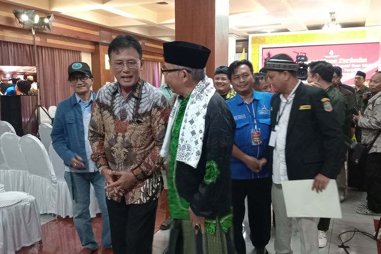 Bupati Ciamis Terpilih herdiat Sunarya (kiri)