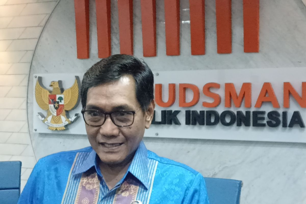 Anggota Ombudsman RI, Johanes Widijantoro mengungkap temuan bahwa warga Kampung Tua Sembulang, Rempang, Batam kekurangan bahan makanan pokok dari distributor, Rabu (27/9/2023).